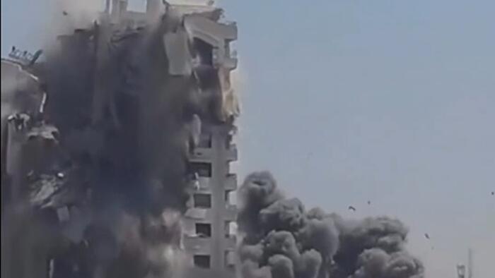 NextImg:Watch: Israel Systematically Flattens High-Rise Buildings In Gaza City