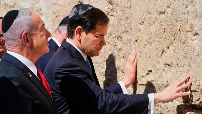 NextImg:Netanyahu Admits Economic Isolation As More European Leaders Talk Arms Embargo