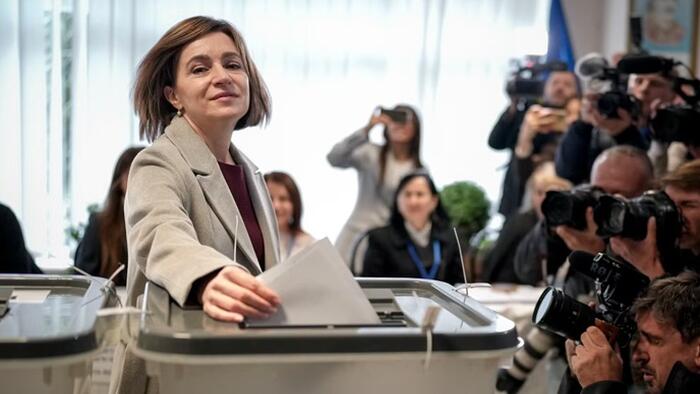 NextImg:Moldova's Pro-EU Party Wins Key Vote After Govt Ban On Several 'Pro-Russian' Parties