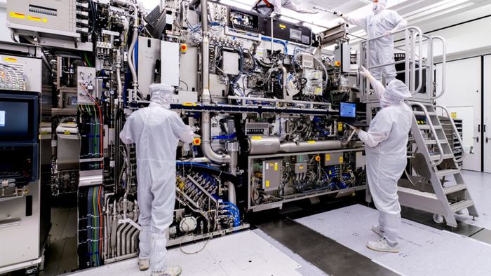 NextImg:ASML Orders Beat Expectations On AI Boost