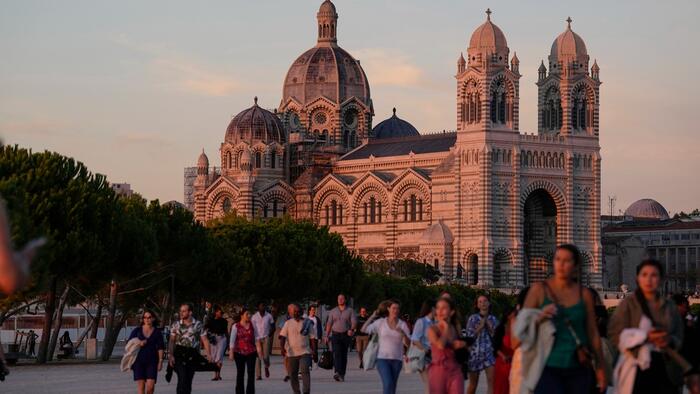 France: An Islam-Friendly Mayor’s Attempt To Squash A Catholic Film Backfires Badly France: An Islam-Friendly Mayor’s Attempt To Squash A Catholic Film Backfires Badly