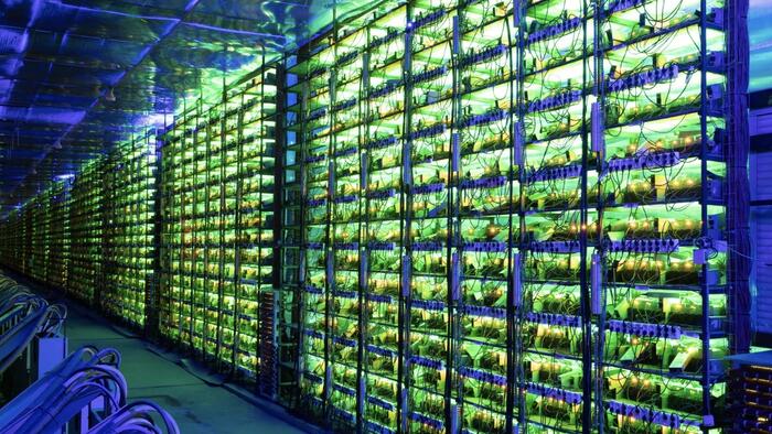 NextImg:Bitdeer Surges 20% After Announcing Expansion Into AI Data Centers