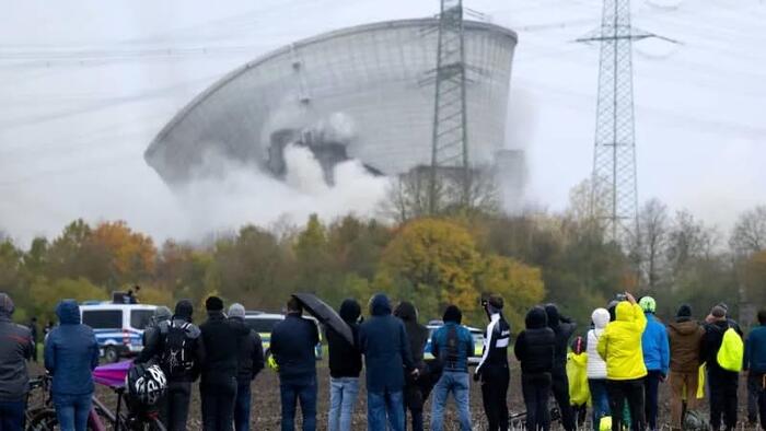 Germany Blows Up Last Nuclear Plant Towers While Economy Collapses Germany Blows Up Last Nuclear Plant Towers While Economy Collapses