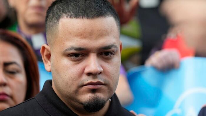NextImg:Immigration Judge Rejects Kilmar Abrego Garcia's Asylum Bid