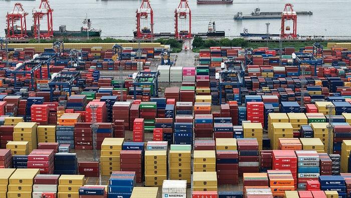 Trump Versus Xi: A Blow-by-Blow Analysis Of The US–China Trade War Trump Versus Xi: A Blow-by-Blow Analysis Of The US–China Trade War