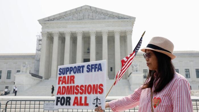 Latest Harvard Enrollment Data Show Drop In Black Students, Uptick In Asians Latest Harvard Enrollment Data Show Drop In Black Students, Uptick In Asians