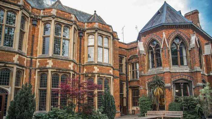 Oxford Union President-Elect Who Celebrated Charlie Kirk Shooting Ousted Oxford Union President-Elect Who Celebrated Charlie Kirk Shooting Ousted