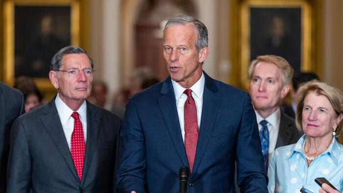 Senate GOP Mull Filibuster Reform To End Shutdown Senate GOP Mull Filibuster Reform To End Shutdown
