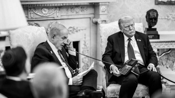 NextImg:Trump Inks Article-5 Style Defense Deal With Qatar After 'Apology' Over Israel's Doha Bombing