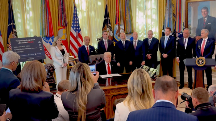 Trump Strikes Deal With Lilly And Novo To Offer “Drastic Discounts” On Weight-Loss Drugs Trump Strikes Deal With Lilly And Novo To Offer “Drastic Discounts” On Weight-Loss Drugs