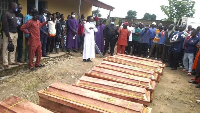 Nigerian Officials Deny Christian Slaughter, Call For “Sit Down” With Trump Nigerian Officials Deny Christian Slaughter, Call For “Sit Down” With Trump