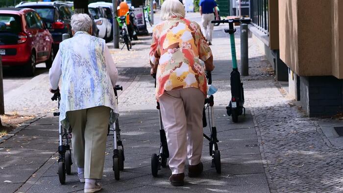 Economists' Warning: Germany's Costly Pension Package Must Be Scrapped Immediately