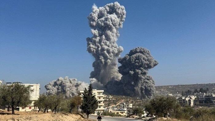 Huge Explosion Kills 5 At Arms Depot In Idlib, Syria Huge Explosion Kills 5 At Arms Depot In Idlib, Syria
