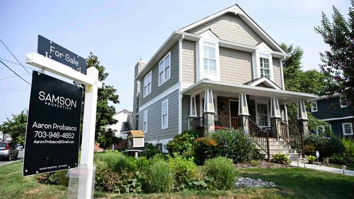 Half Of US Homes Lost Value Over Past Year: Zillow Half Of US Homes Lost Value Over Past Year: Zillow