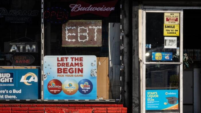 Trump To Democrats: SNAP Returns Only After Gov’t Reopens; USDA Warns Grocers On Illegal Food Stamp Discounts Trump To Democrats: SNAP Returns Only After Gov’t Reopens; USDA Warns Grocers On Illegal Food Stamp Discounts