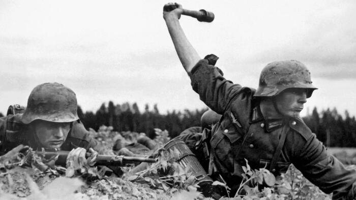 Germany Marches Toward Reinstating Military Conscription, Starting With Fitness Database