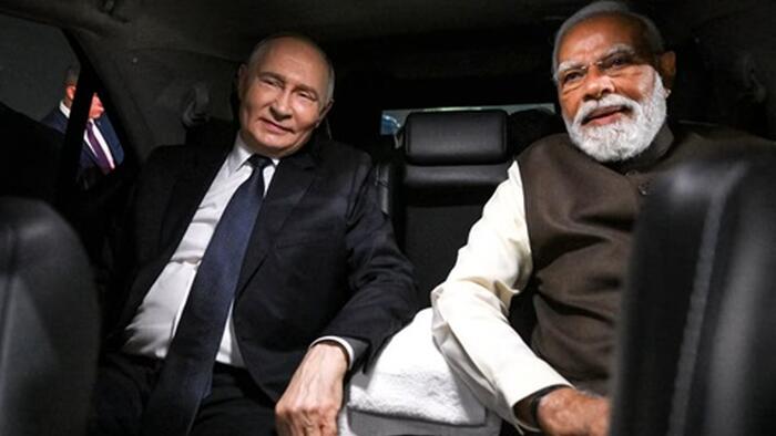 ‘Uninterrupted Oil Shipments’: Putin Questions US Punishing India During Red-Carpet Welcome ‘Uninterrupted Oil Shipments’: Putin Questions US Punishing India During Red-Carpet Welcome