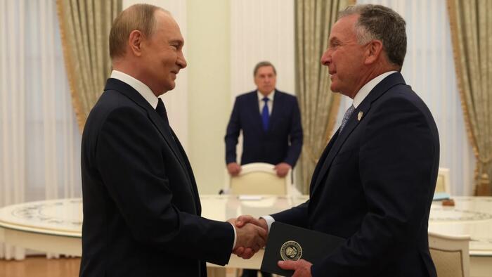 Putin Says ‘Ready For War’ Against Europe If Attacks On Russian Tankers, Energy Continue Putin Says ‘Ready For War’ Against Europe If Attacks On Russian Tankers, Energy Continue