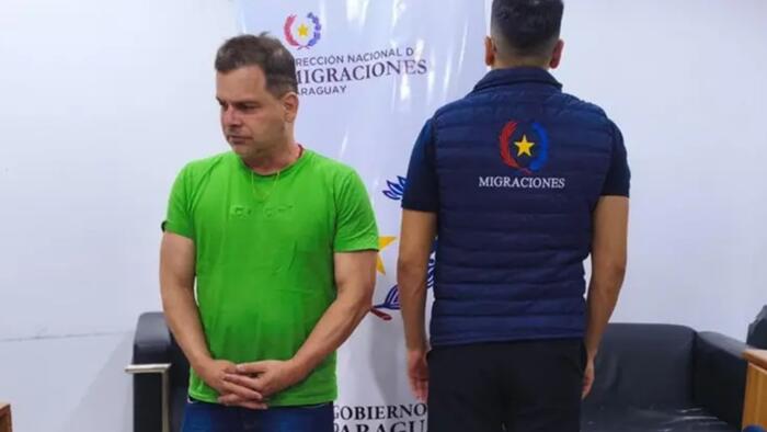 Key Bolsonaro Ally Caught In Neighboring Paraguay After Fleeing House Arrest
