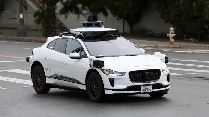 Waymo, Santa Monica Sue Each Other Over Charging Stations