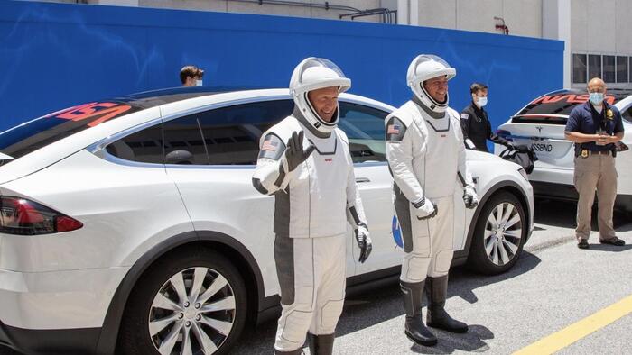 zerohedge.com - Tyler Durden - Tesla Shares Jump 5% After Musk Reportedly Mulls Merging SpaceX, xAI, Tesla Merger