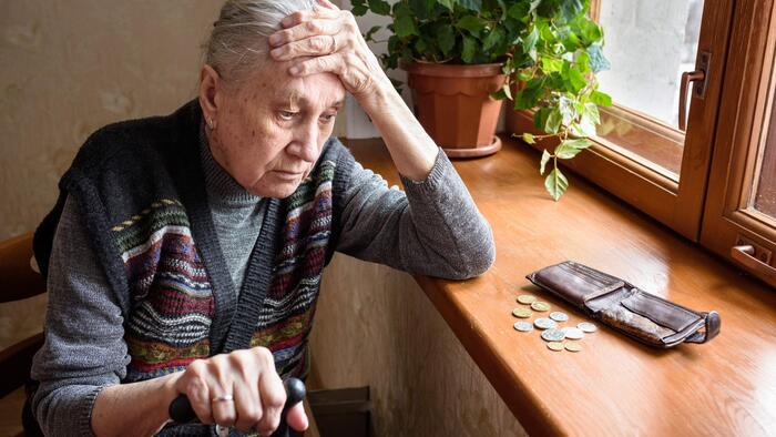 zerohedge.com - Tyler Durden - Economic Satisfaction Declines With Age