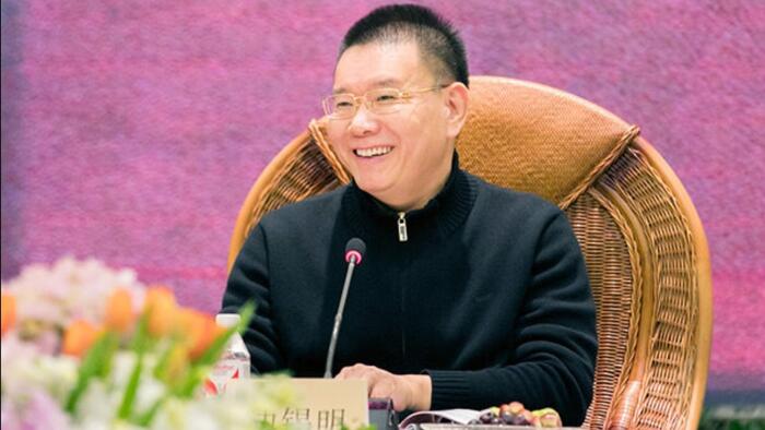 Beijing’s Big Short: Meet The Chinese “Anti Hunt Brother” Billionaire Betting Against Silver Bulls