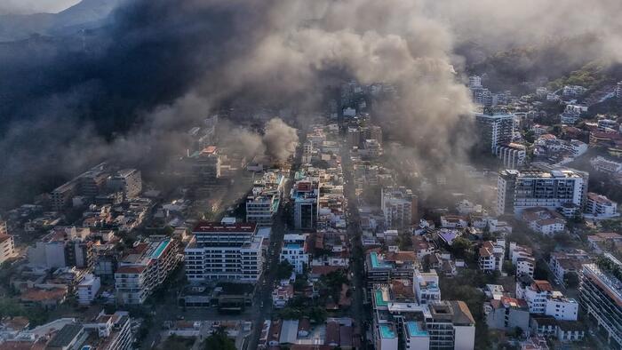 Mexican Resort Towns Burn As Special Forces Kill Jalisco New Generation Cartel Boss “El Mencho”