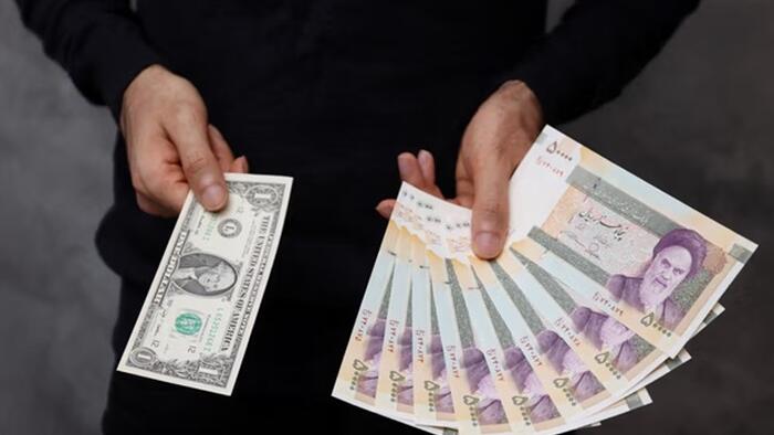 Bessent Says Iranian Leaders Wiring Money Out Of Country ‘Like Crazy’