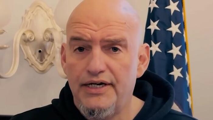 Fetterman Slams Dems For 'Yelling And Screaming' During SOTU