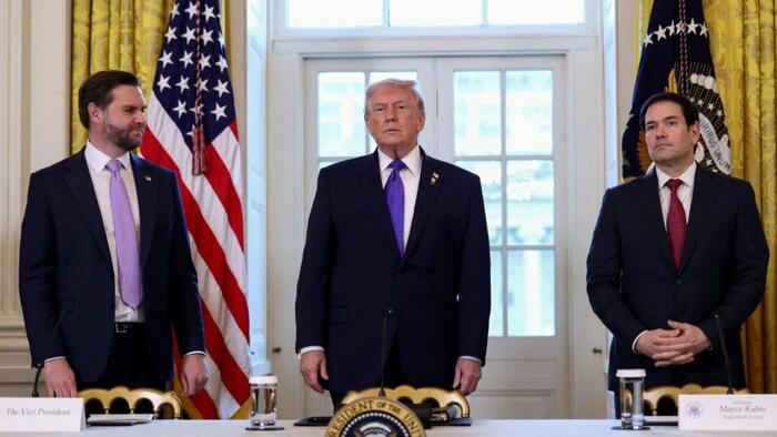 Trump Sidesteps 2028 GOP Endorsement On Vance, Rubio