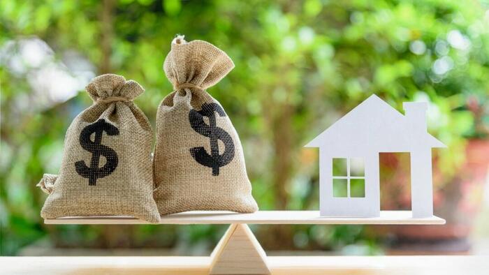 Mortgage Recast Versus Refinancing: Which Works For You?
