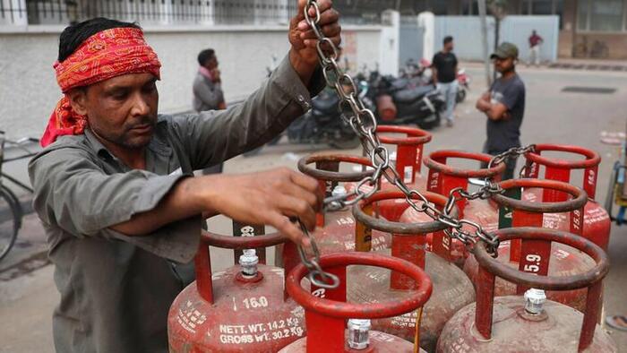 zerohedge.com - Tyler Durden - Panic Buying Sweeps India As War Disrupts Cooking Gas Supplies