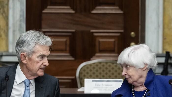 zerohedge.com - Tyler Durden - 'I'm Sorry, But The Fed Has Run Out Of Road'