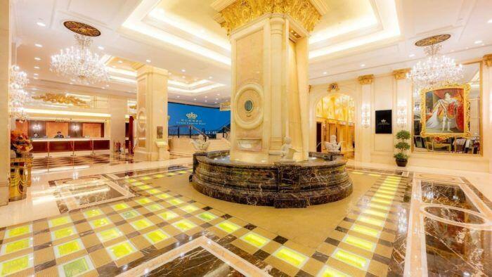 zerohedge.com - Tyler Durden - NYC Pakistan-Owned Hotel Took $146M For Illegals But Owes $13M In Taxes