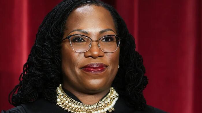 Supreme Court Justices Kavanaugh, Jackson Publicly Disagree Over Emergency Docket