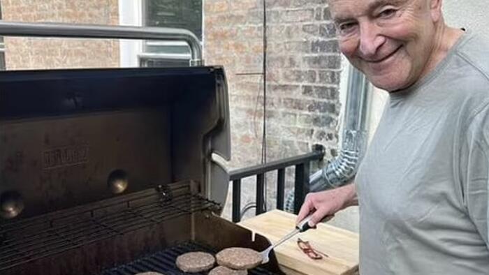 Senate Democrats Introduce Bill To Break Up Major Meatpacking Companies