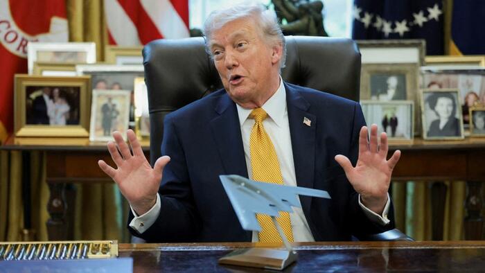 Trump Extends Iran Strike Pause Amid Ongoing Peace Talks | Quick Digest