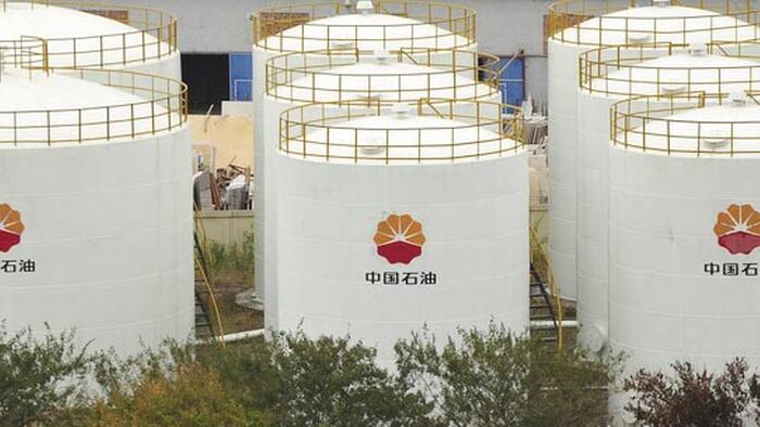 China "Aggressively" Selling Oil In Recent Weeks