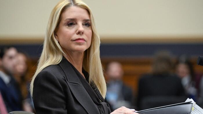 House Democrats Issue Contempt Threat to Pam Bondi Over Epstein Probe Testimony