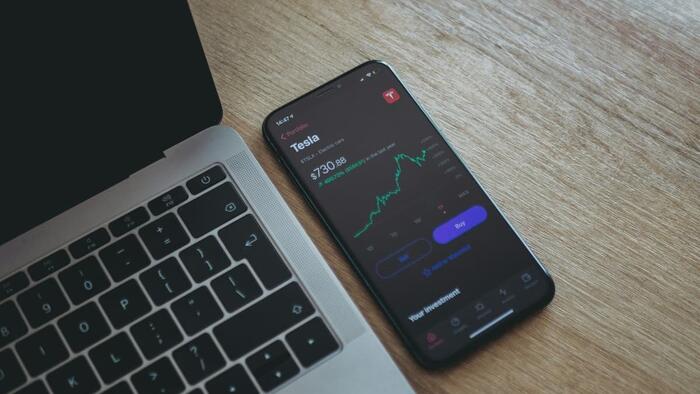 IMF Panics, Warns Tokenization Could Bring Crypto Risks Into Global Financial Markets