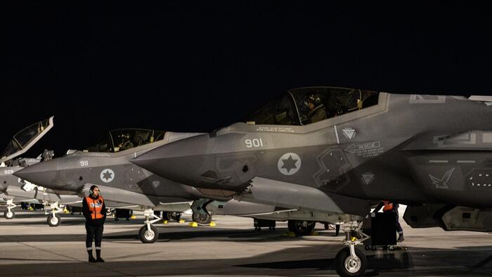 Israeli Air Force Technicians Charged With Spying For Iran Amid 'Espionage Epidemic'