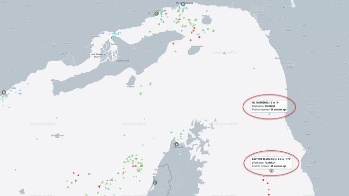 İran, Strait of Hormuz'dan Geçen İlk İki Gemi için Kripto Ödeme Talep Etti