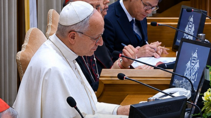 Pope Sounds Alarm On AI 