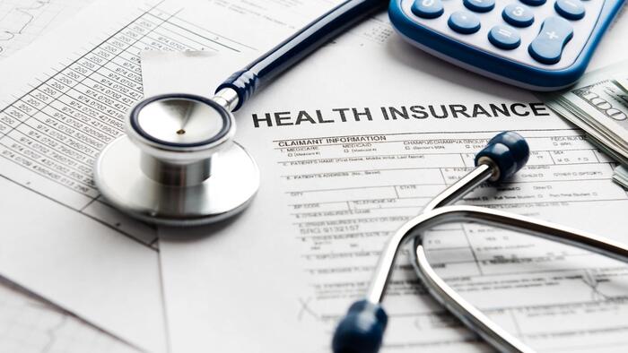 zerohedge.com - Tyler Durden - Americans Who Can Are Dropping Medical Insurance