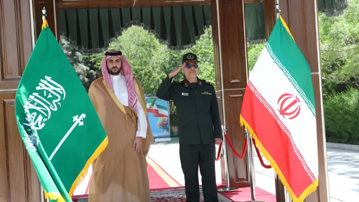 Separate Peace? Saudi Arabia Floats Regional Non-Aggression Pact With Iran
