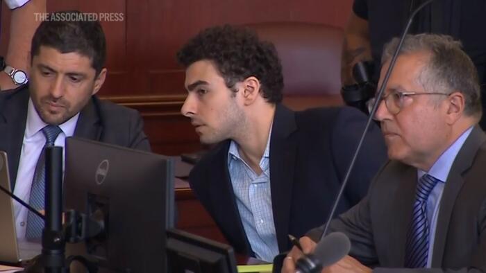 zerohedge.com - Tyler Durden - Judge Tosses Key Evidence In Luigi Mangione Case Over Warrantless Backpack Search