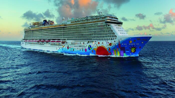 Norwegian Cruise Cuts Outlook On Gulf Disruptions, Fuel Shock