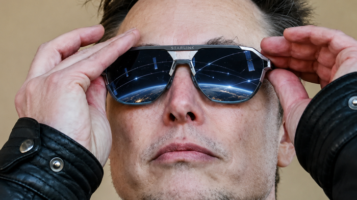 SpaceX Reportedly Targets $135 IPO Price As Morningstar Says Valuation Should Be Halved