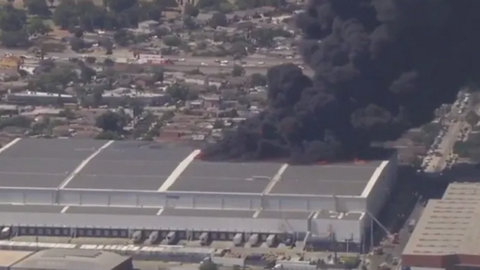 zerohedge.com - Tyler Durden - Fire Erupts At Massive Food Storage Warehouse In Southern California